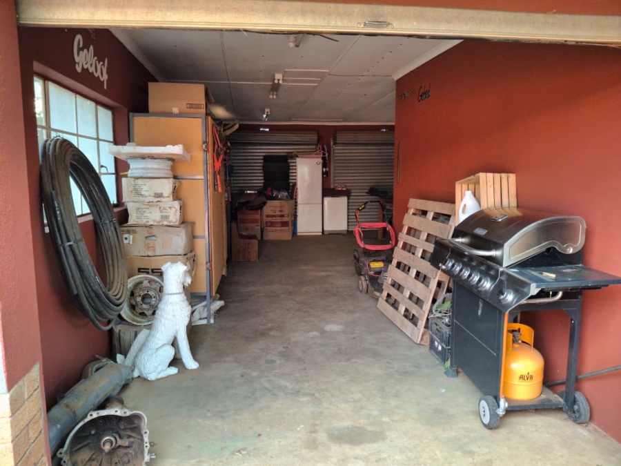 3 Bedroom Property for Sale in Carters Glen Northern Cape